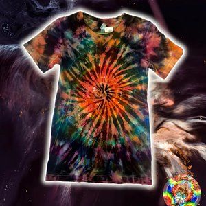 [Hand Dyed] Small Tie Dye Shirt